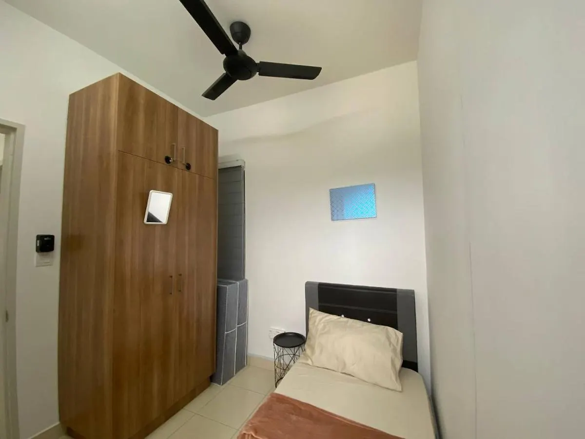Apartment Alanis D'Semporna Homestay Sepang Malaysia