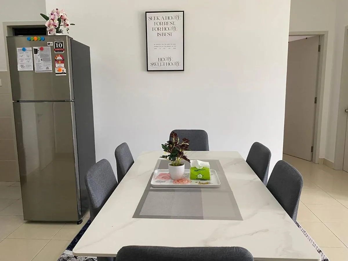 Alanis D'Semporna Homestay Sepang Malaysia